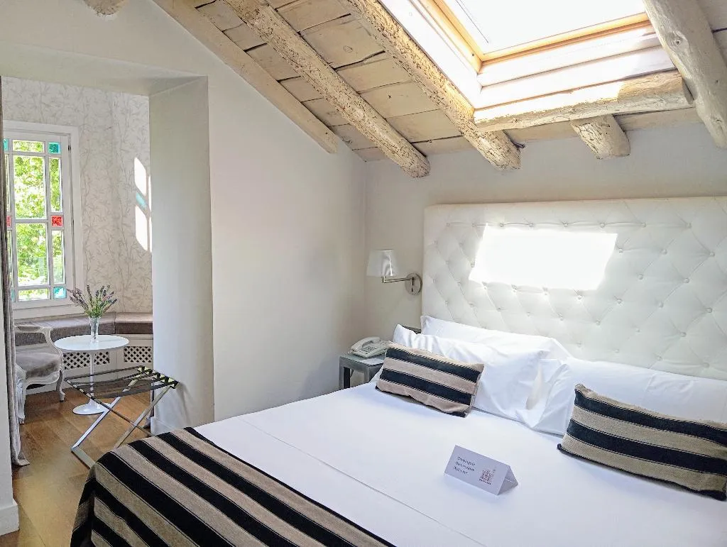 Double or Twin LUXURY Room, Villa Paulita, Barcelona