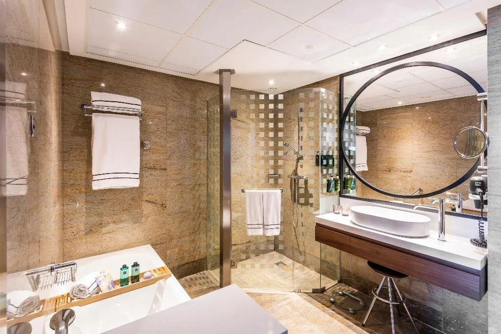SUITE CONNECTING ROOM Room, Melia Valencia, Valencia