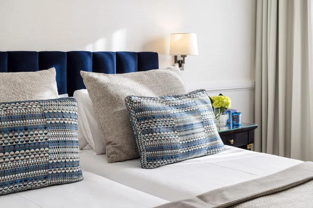 DOUBLE STANDARD Room, Emperador, Madrid