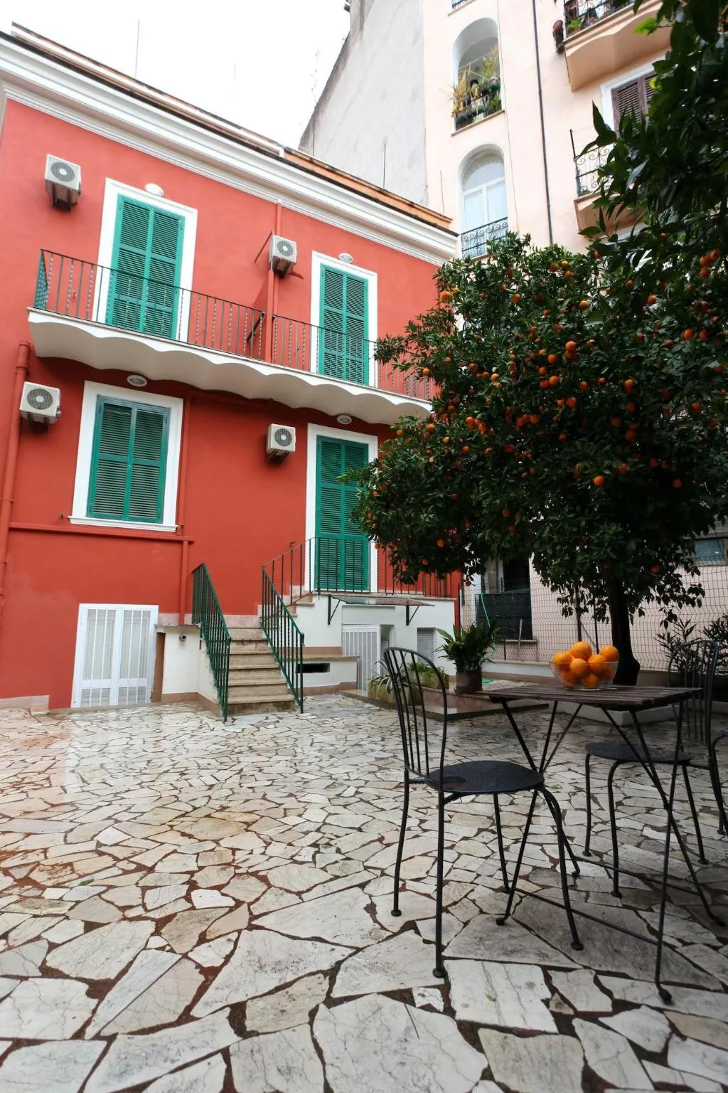 General view, Hotel Pisa, Naples