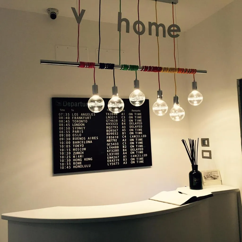 Lobby, Vhome, Naples