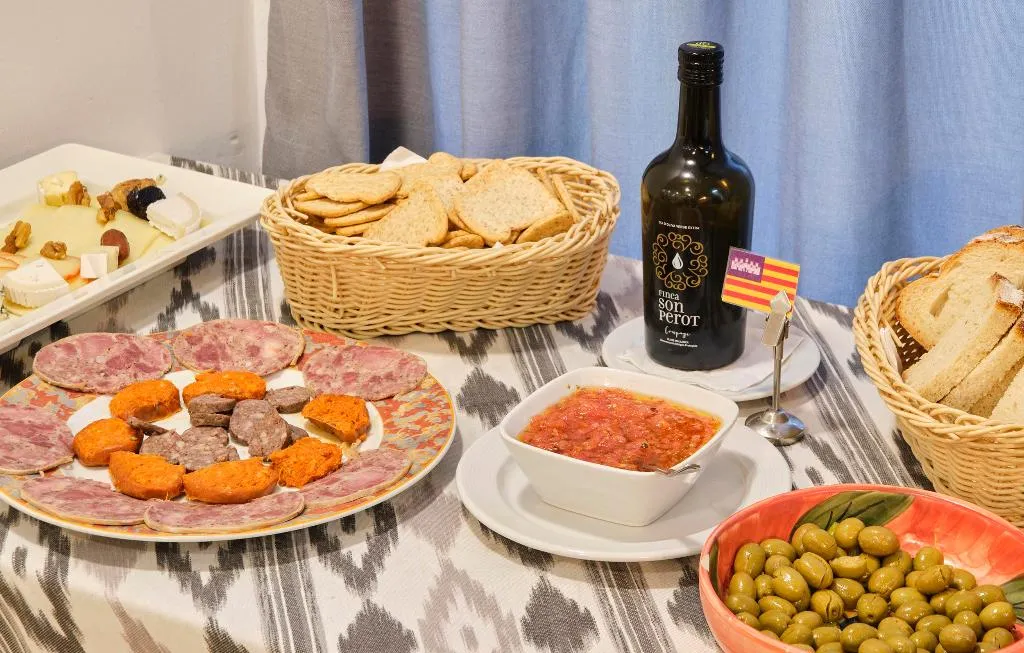 Restaurant, Duva, Majorca