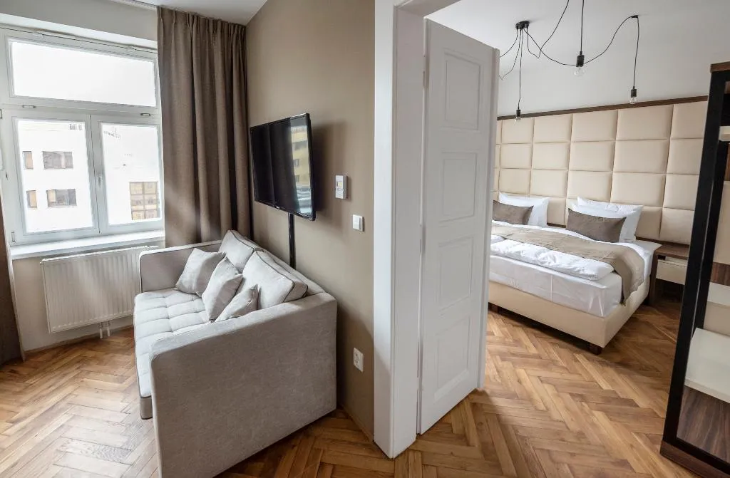 APARTMENT CLASSIC ONE BEDROOM Room, Letna Garden Suites, Prague