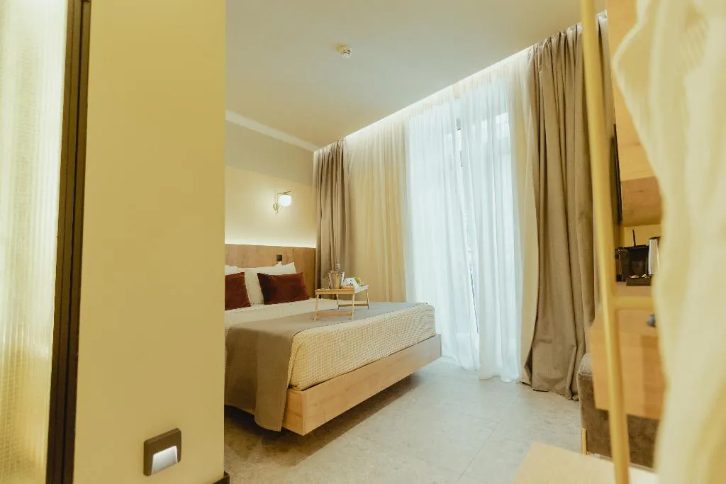 DOUBLE CITY VIEW Room, Metis Uls, Athens