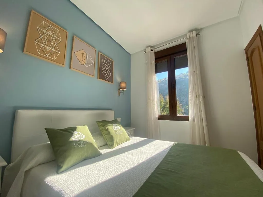 Double or Twin BASIC Room, Eco Hotel Toledo, Madrid