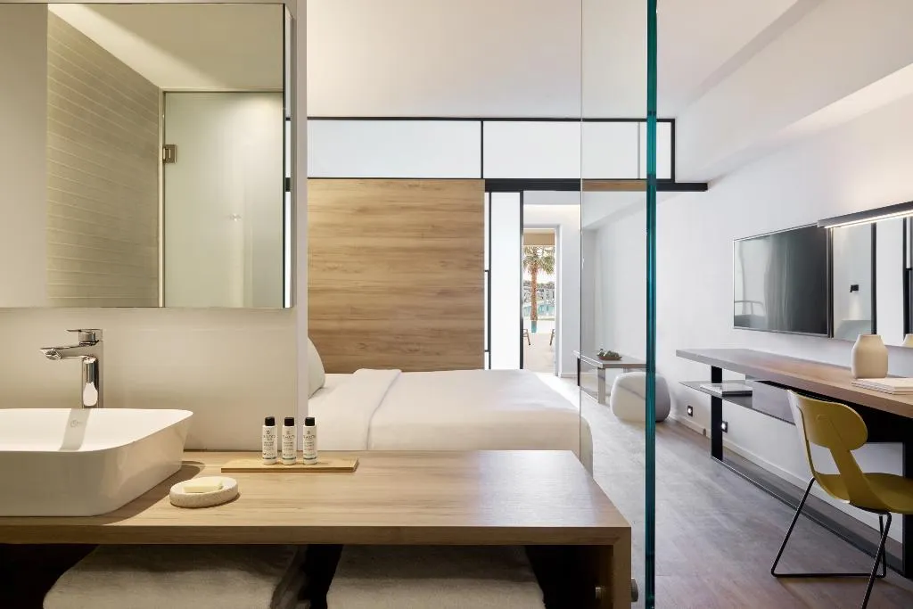 JUNIOR SUITE POOL VIEW Room, Euphoria Resort, Crete