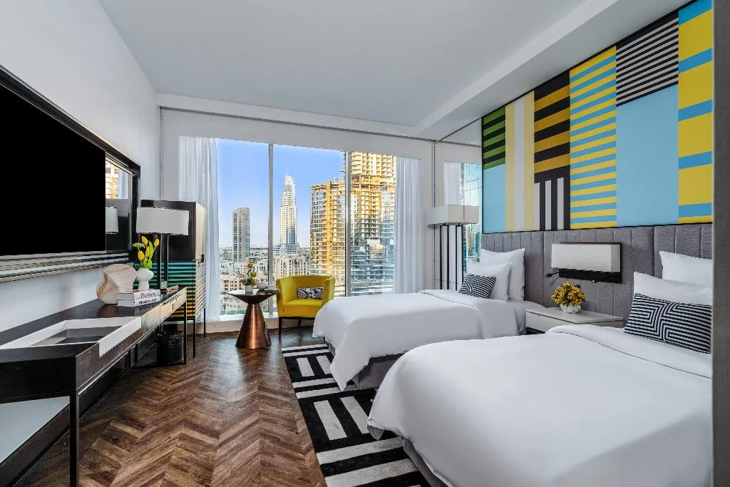 TWIN SUPERIOR Room, Pullman Dubai Downtown, Dubai