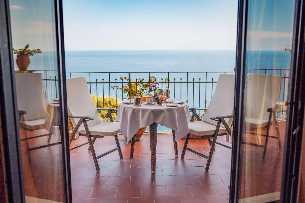 Room, Grand Hotel San Pietro, Taormina