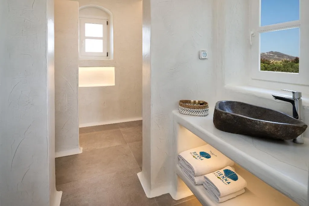VILLA TWO BEDROOMS WITH PRIVATE POOL Room, Sienna Eco Resort, Santorini