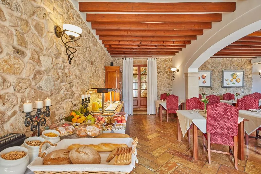 Restaurant, Cas Comte Petit Hotel & Spa, Majorca