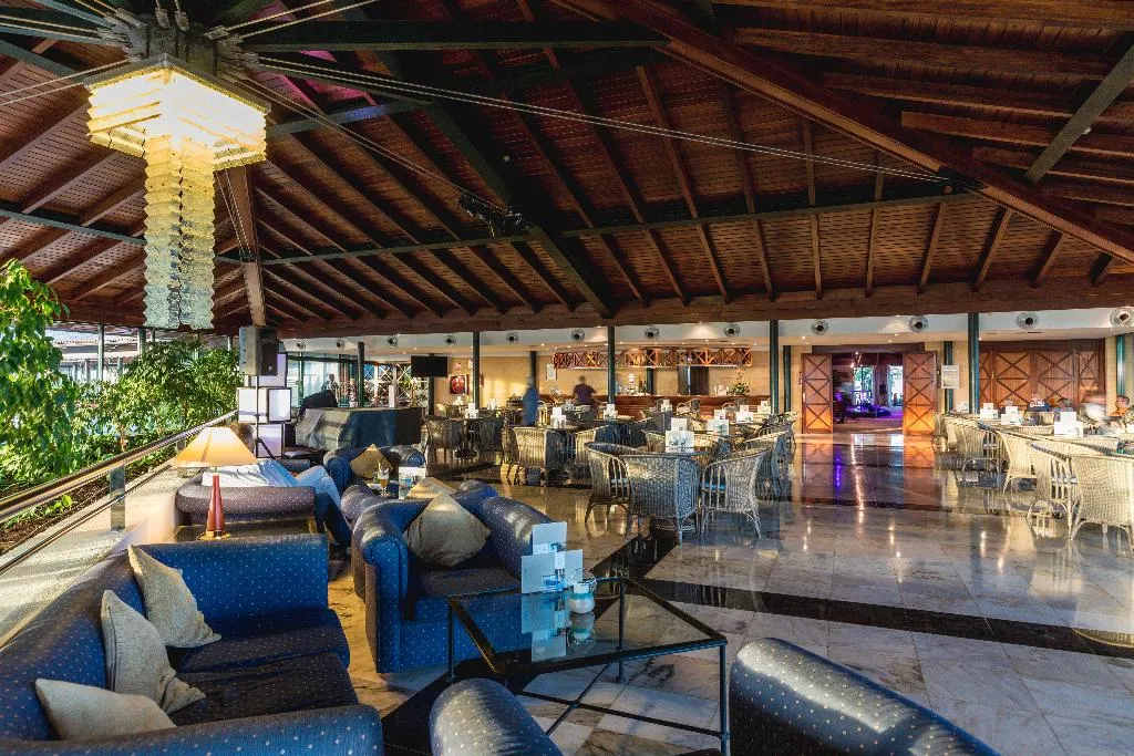 Lobby, Blau Colonia Sant Jordi Resort, Majorca