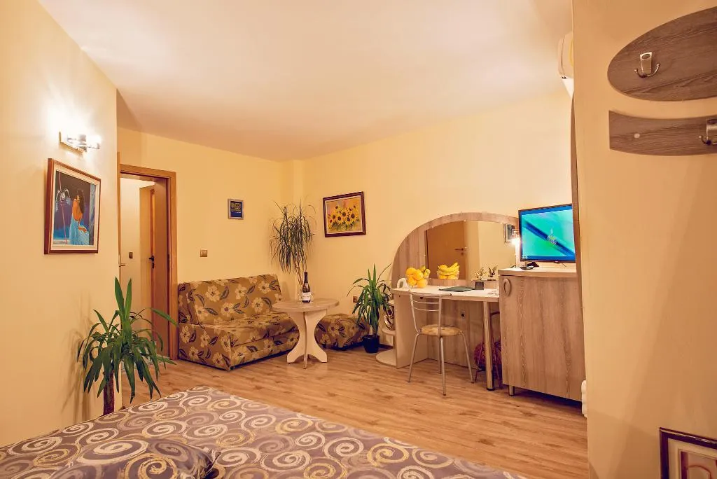 STUDIO STANDARD Room, Hotel Color Varna, Varna