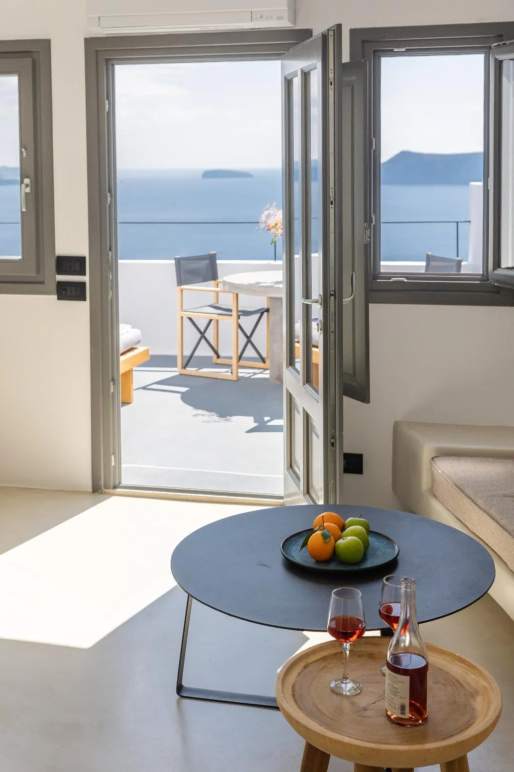 SUITE SEA VIEW Room, IKIES Santorini, Santorini