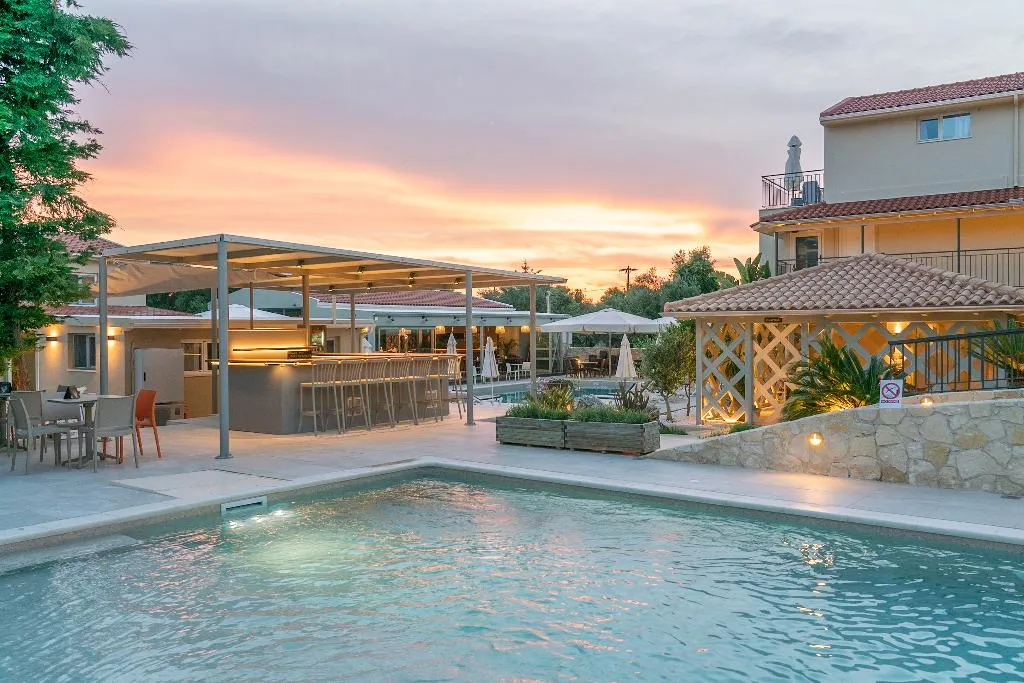 Bar, Makris Yialos Apartments, Kefallinia