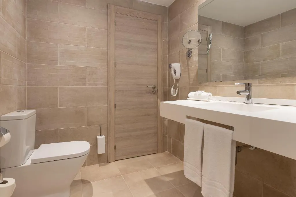 APARTMENT TWO BEDROOMS Room, Hotel Palia Puerto Del Sol, Majorca