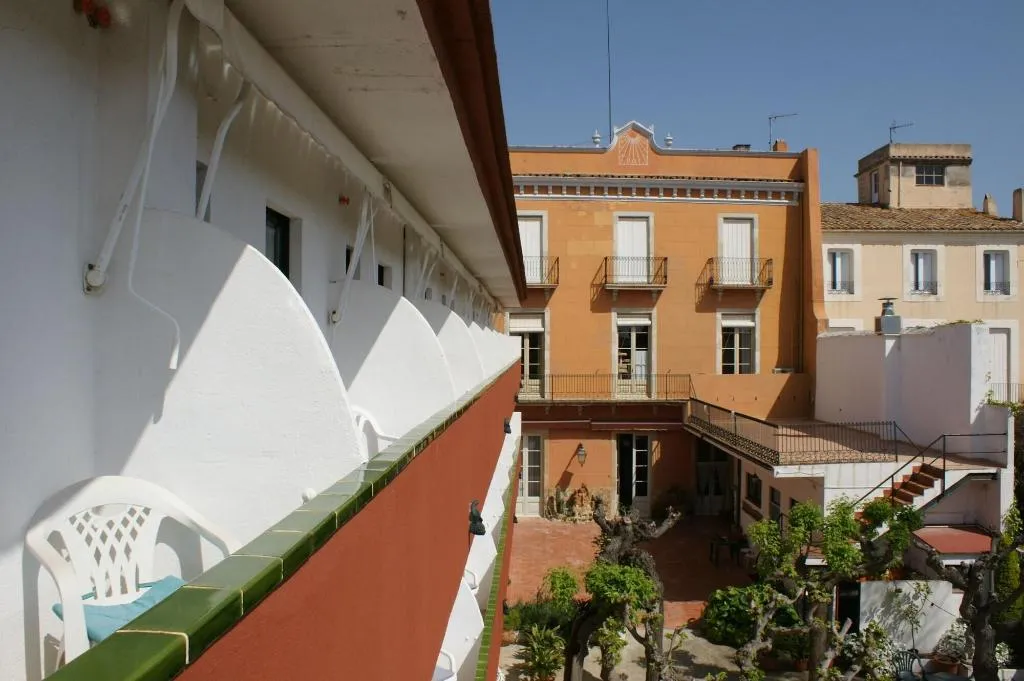 General view, Hostal Plaja, Costa Brava