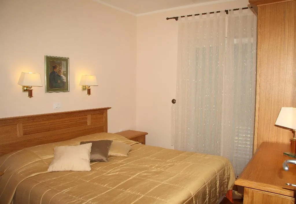 APARTMENT SEA VIEW WITH BALCONY Room, Villa Alegria Cavtat, Dubrovnik