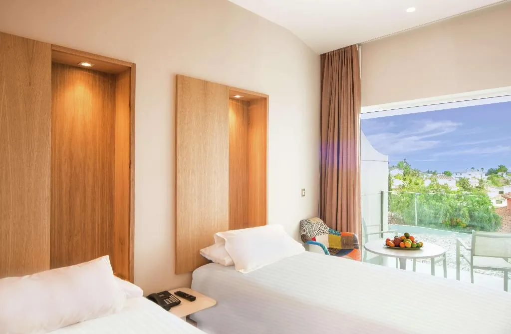 TWIN GUEST ROOM Room, Higueron Hotel Malaga Curio collection by HILTON, Costa Del Sol
