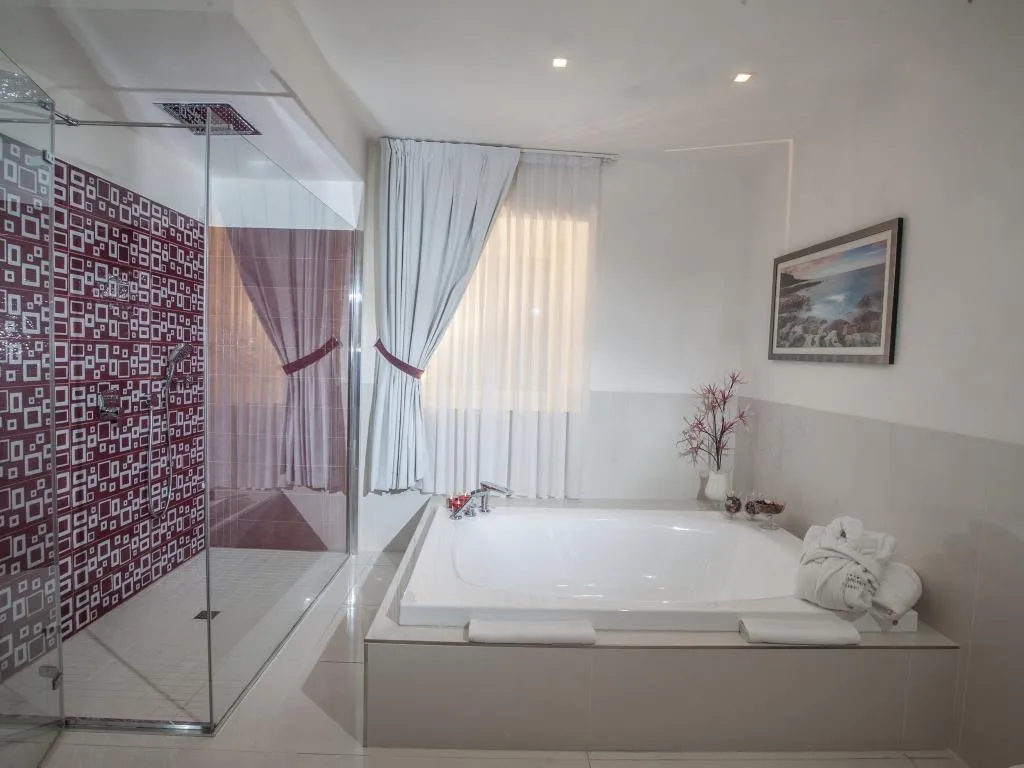 JUNIOR SUITE STANDARD Room, Hotel San Pietro, Naples