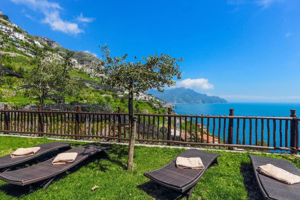 Terrace, Villa Alba d'Oro - Historic Luxury Villa, Naples