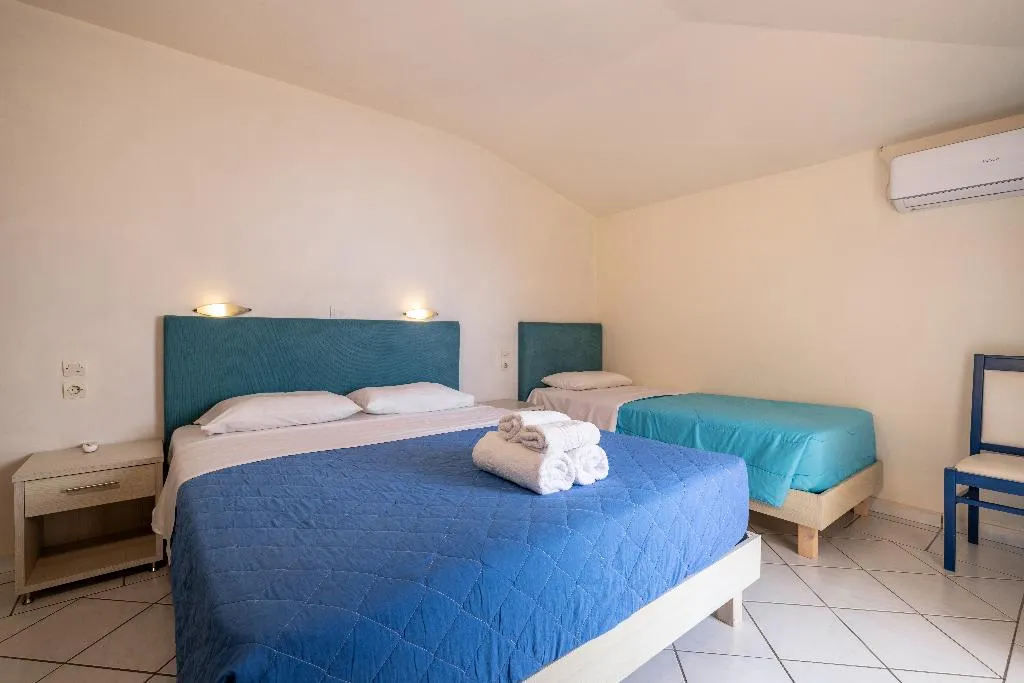 FAMILY ROOM STANDARD Room, Porto Koukla Beach Hotel, Zante