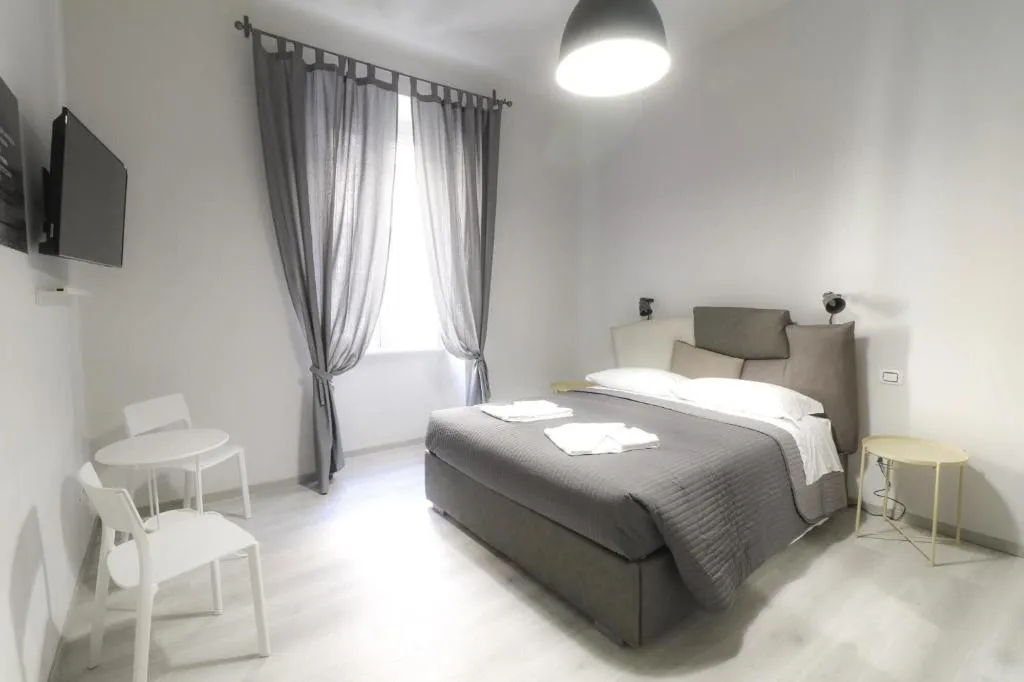 Room, Cinque Sogni, Rome