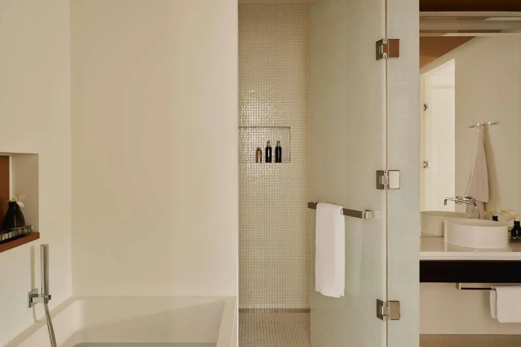 SUITE STANDARD Room, Aman Venice, Venice
