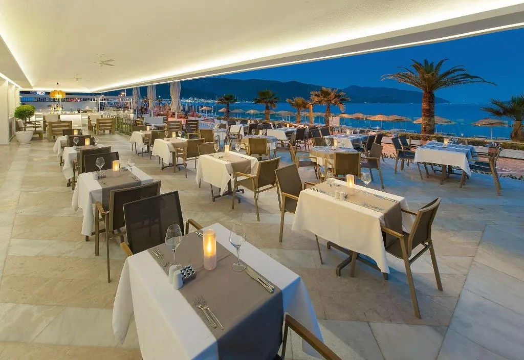Restaurant, The Beachfront Hotel, Dalaman