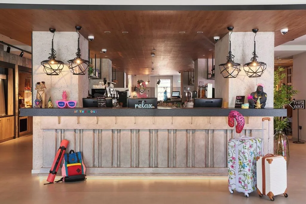 Lobby, Moxy Patra Marina, Athens
