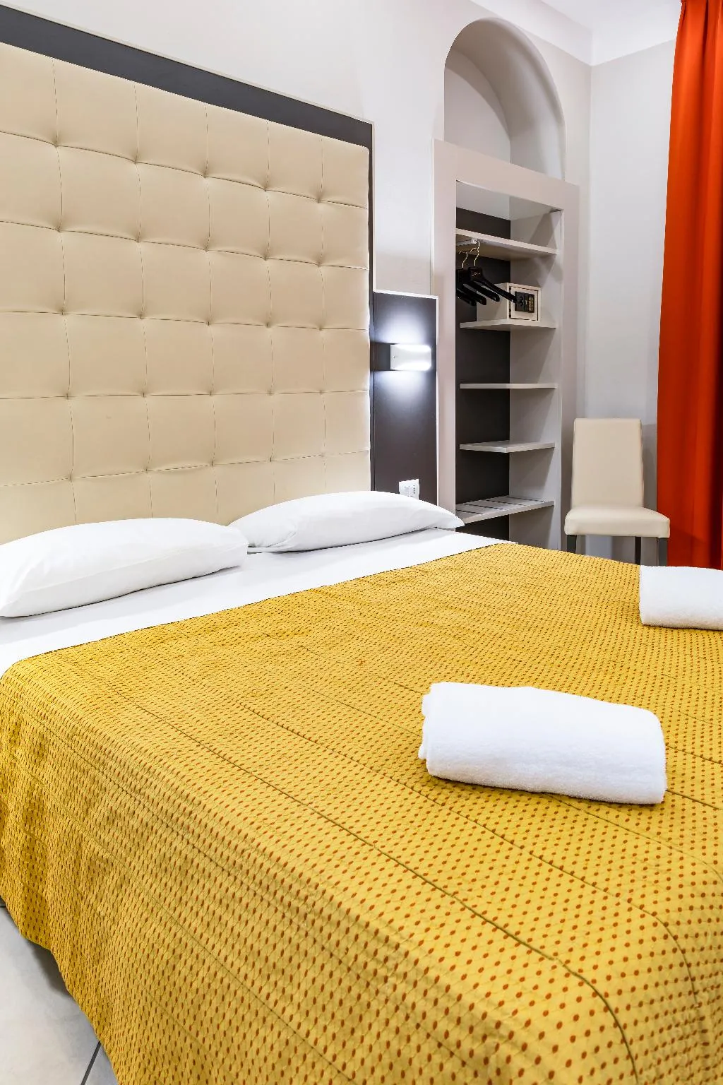 DOUBLE BASIC Room, Hotel Demó, Milan