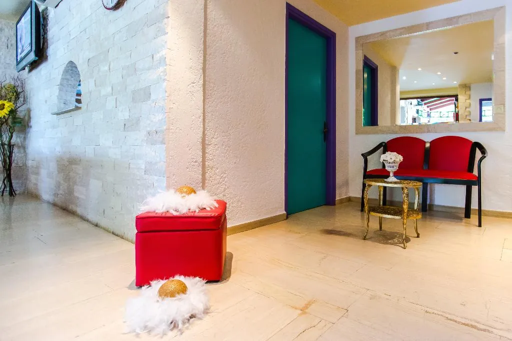 Lobby, Litsa Studios, Crete
