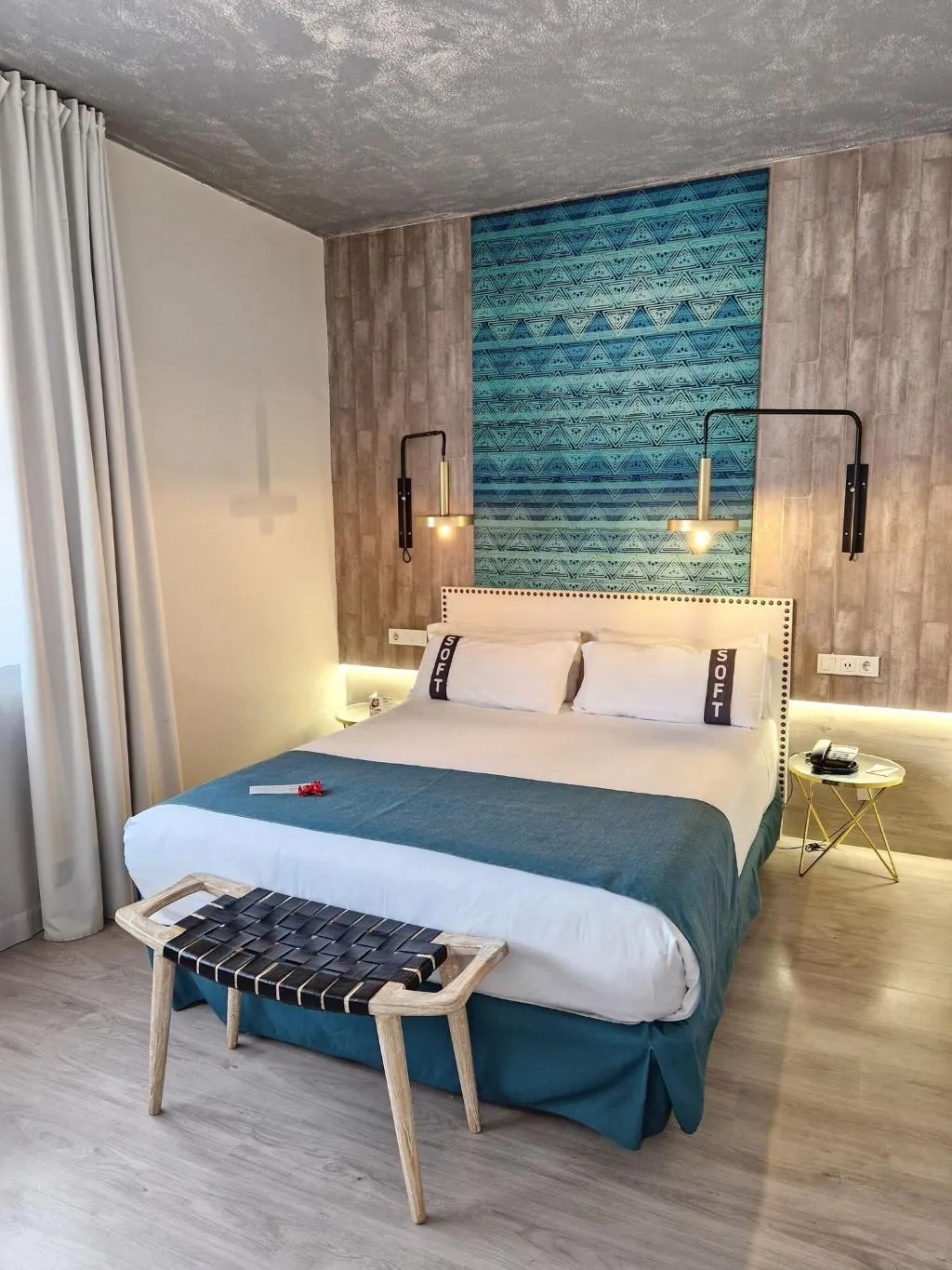 SUITE QUEEN SIZE BED Room, Casual Inca Porto, Porto
