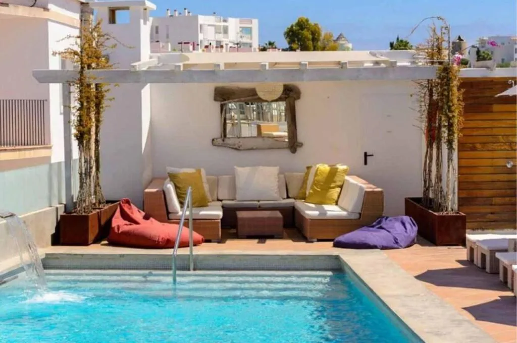 Sports and Entertainment, Hotel Cenit & Apts. Sol y Viento, Ibiza