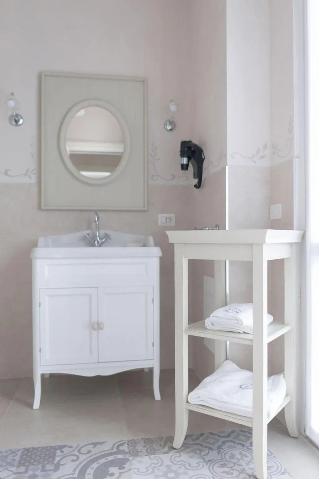 Room, Maison 39, Milan