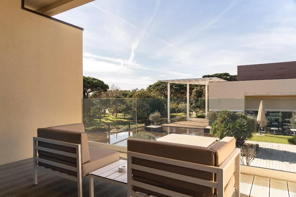 SUITE KING SIZE BED Room, Onyria Marinha Cascais, Vignette Collection, Lisbon