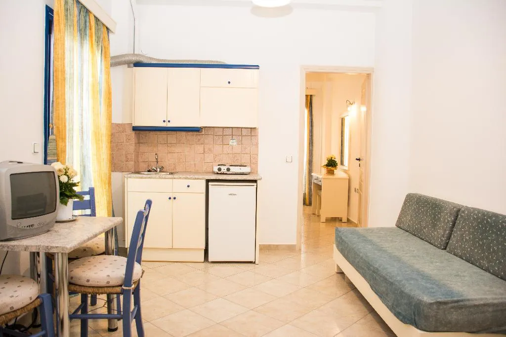 Room, Uncle George Studios By Estia, Crete