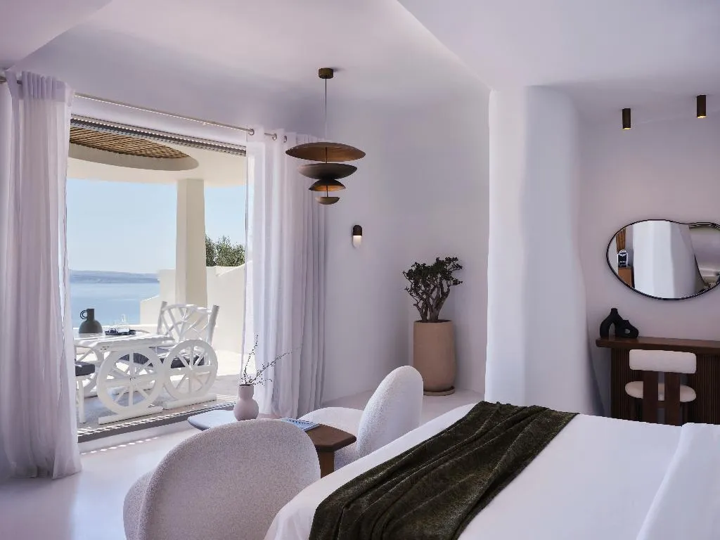 HOUSE WITH PRIVATE POOL Room, Andronis Luxury Suites, Santorini