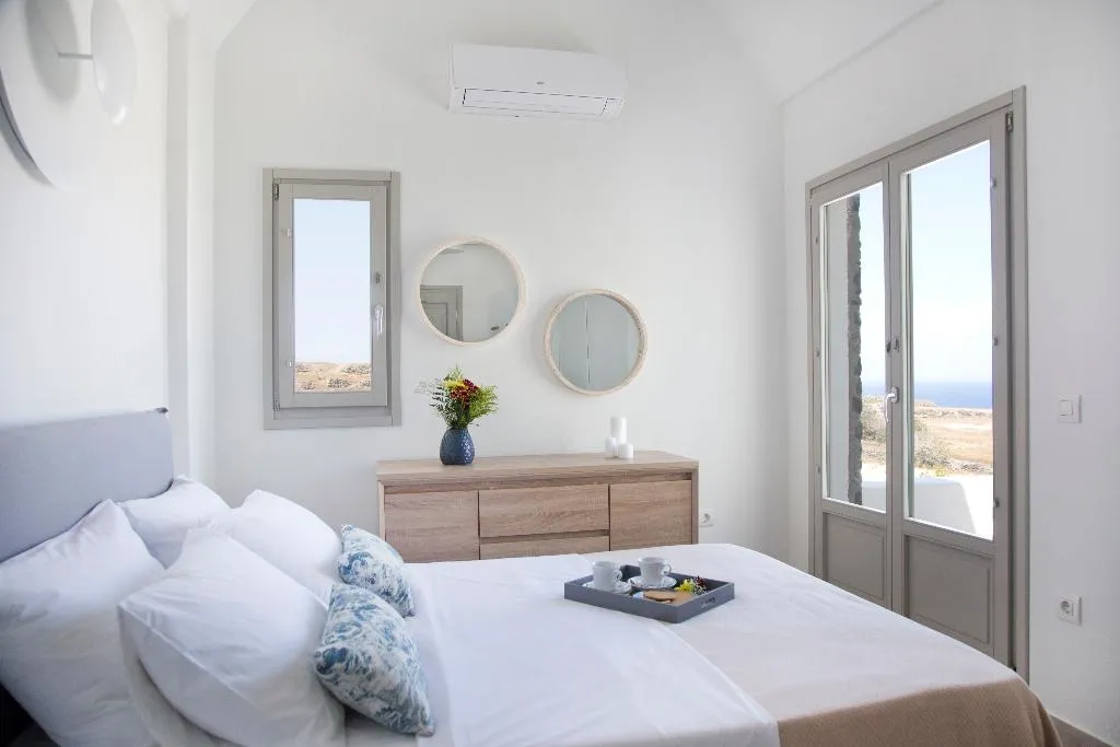 SUITE HONEYMOON Room, Aplai Dome, Santorini