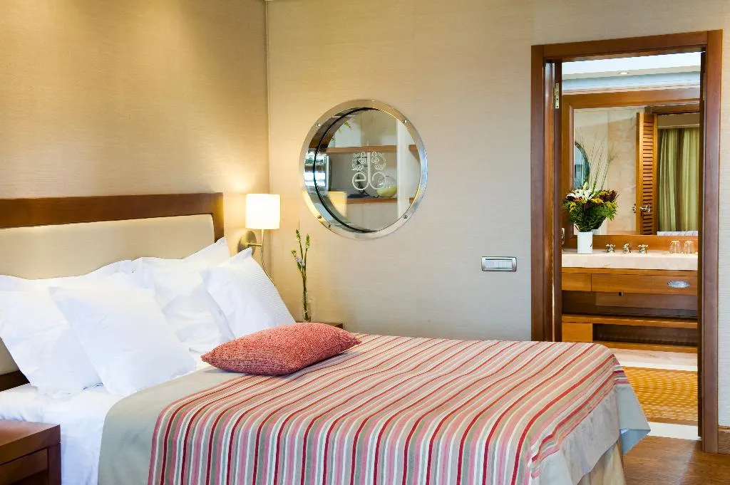 SUITE DELUXE SEA VIEW Room, Elounda Bay Palace, Crete