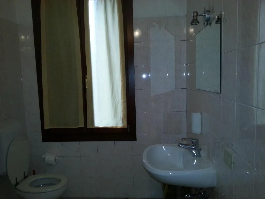 Room, Nuova Locanda Belvedere, Venice