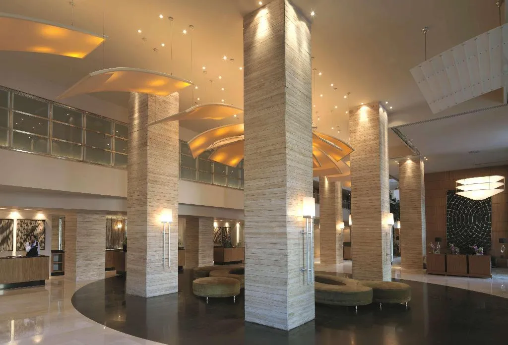 Lobby, Radisson Blu Cairo Heliopolis, Cairo