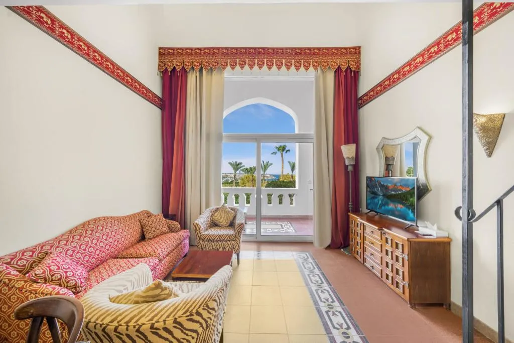 JUNIOR SUITE SEA VIEW Room, Domina Coral Bay Resort, Diving , Spa & Casino, Red Sea Riviera