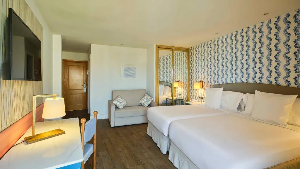 TRIPLE WITH BALCONY Room, Hotel Fénix Torremolinos Adults Only Recommended, Costa Del Sol