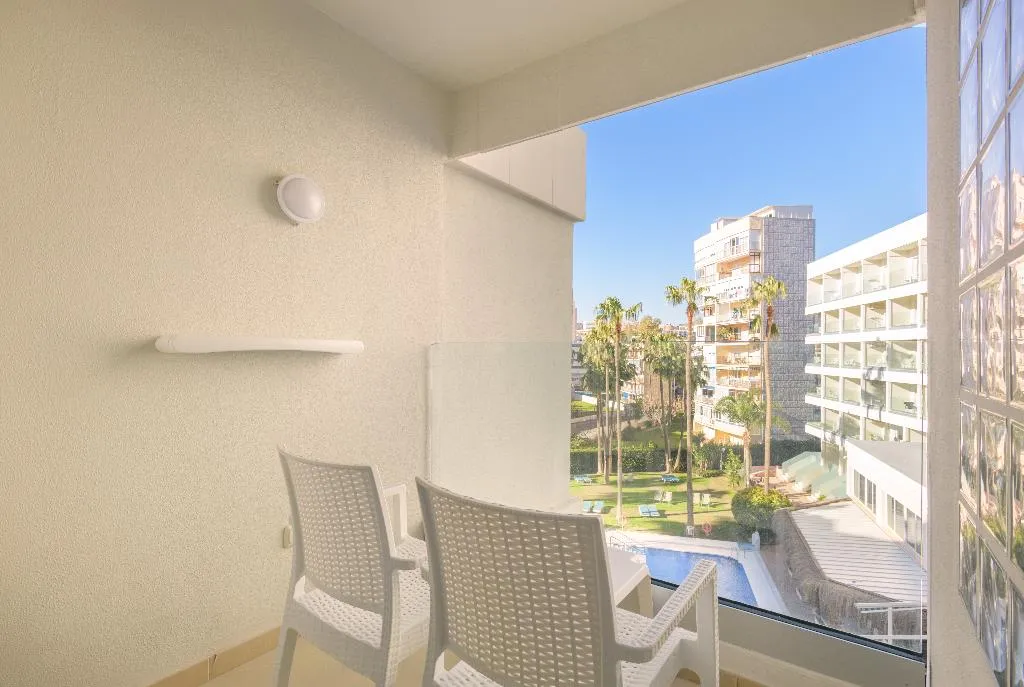 JUNIOR SUITE CAPACITY 3 Room, Hotel Parasol by Dorobe, Costa Del Sol