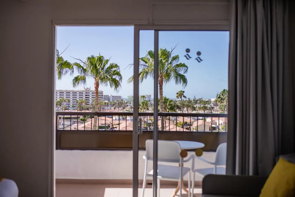 Double or Twin STANDARD Room, Servatur Waikiki, Gran Canaria