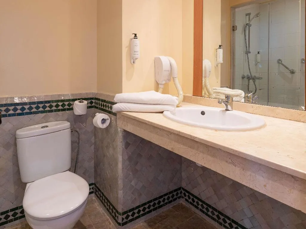 TWIN STANDARD Room, Ibis fes, Fez