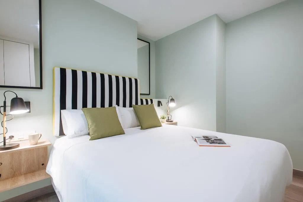 APARTMENT SUPERIOR Room, Sercotel Sevilla Guadalquivir Suites, Seville