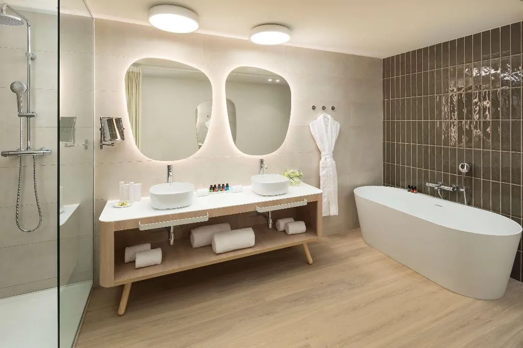SUITE SEA VIEW Room, ME Sitges Terramar, Costa Brava