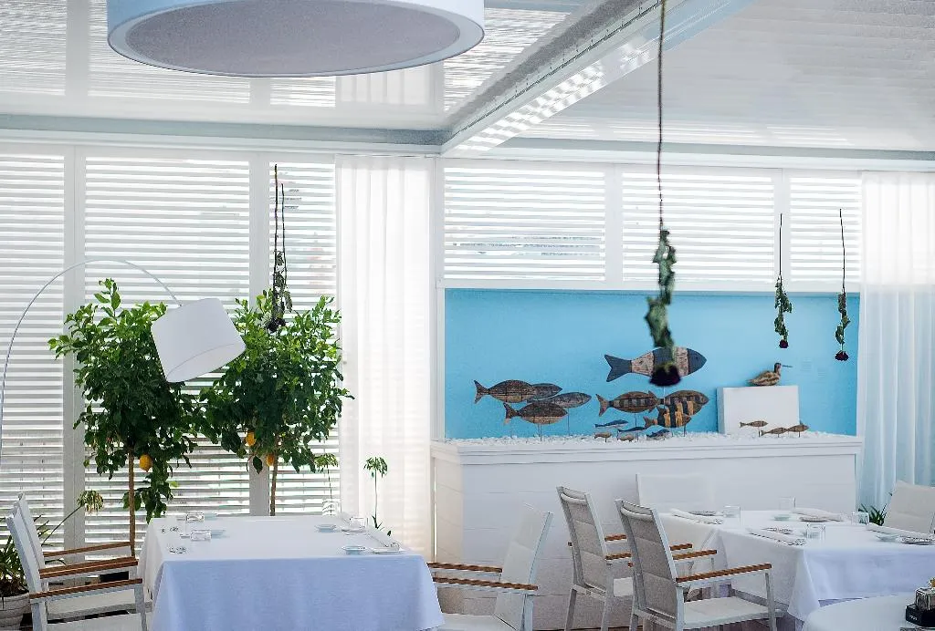 Restaurant, Relais Maresca Luxury Small Hotel, Naples