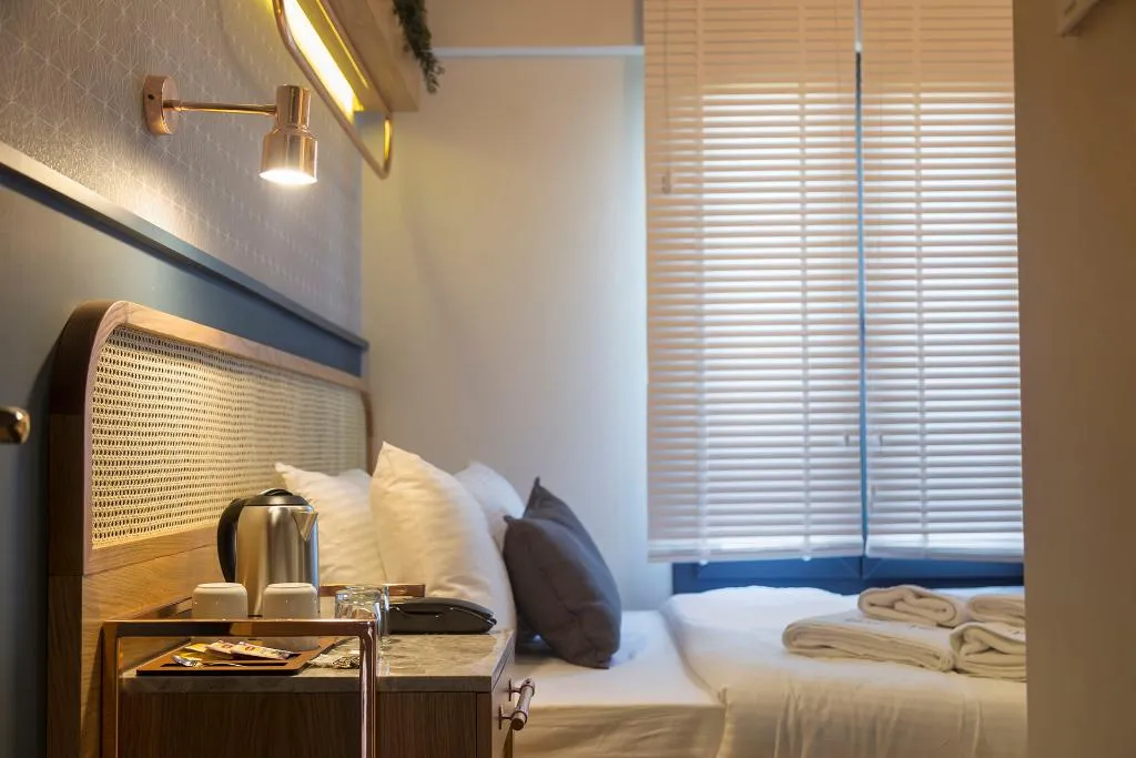 DOUBLE STANDARD Room, Viva La Vita, Izmir